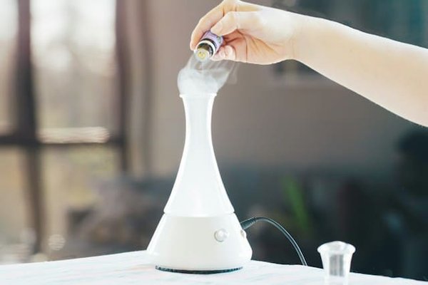 Pourquoi et comment désinfecter l'air de votre intérieur pour votre bien-être ?